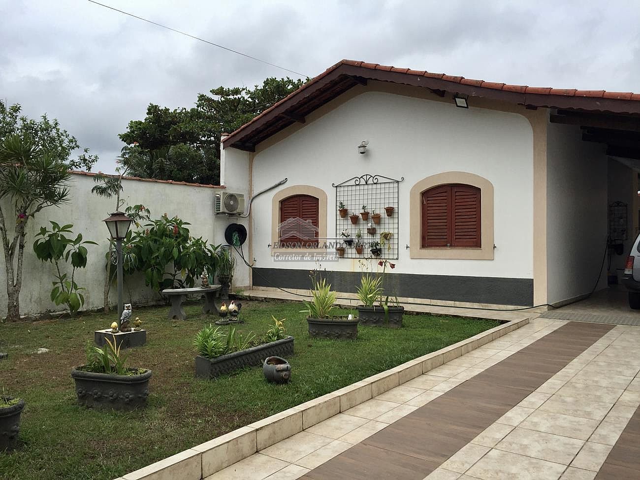 Casa Itanham  Jardim Suarao  